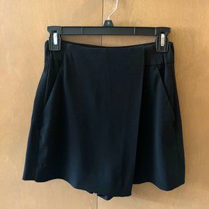 Aritzia Babaton Hikaru Skort